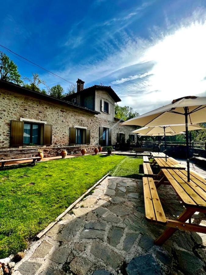 Spacious House In Ogassa With Terrace And Bbq Esterno foto