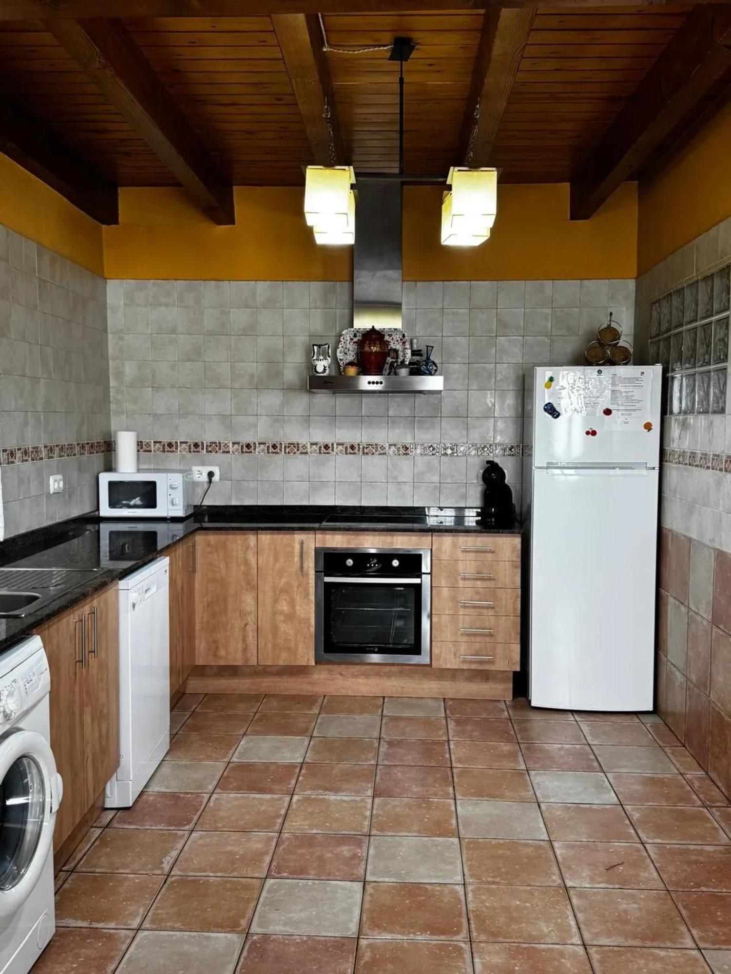 Spacious House In Ogassa With Terrace And Bbq Esterno foto