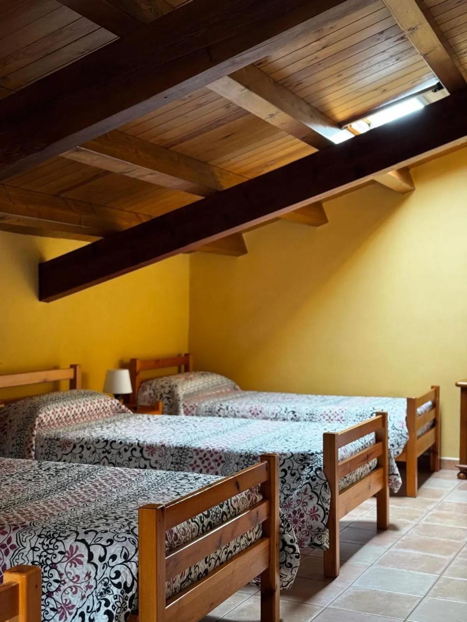 Spacious House In Ogassa With Terrace And Bbq Esterno foto