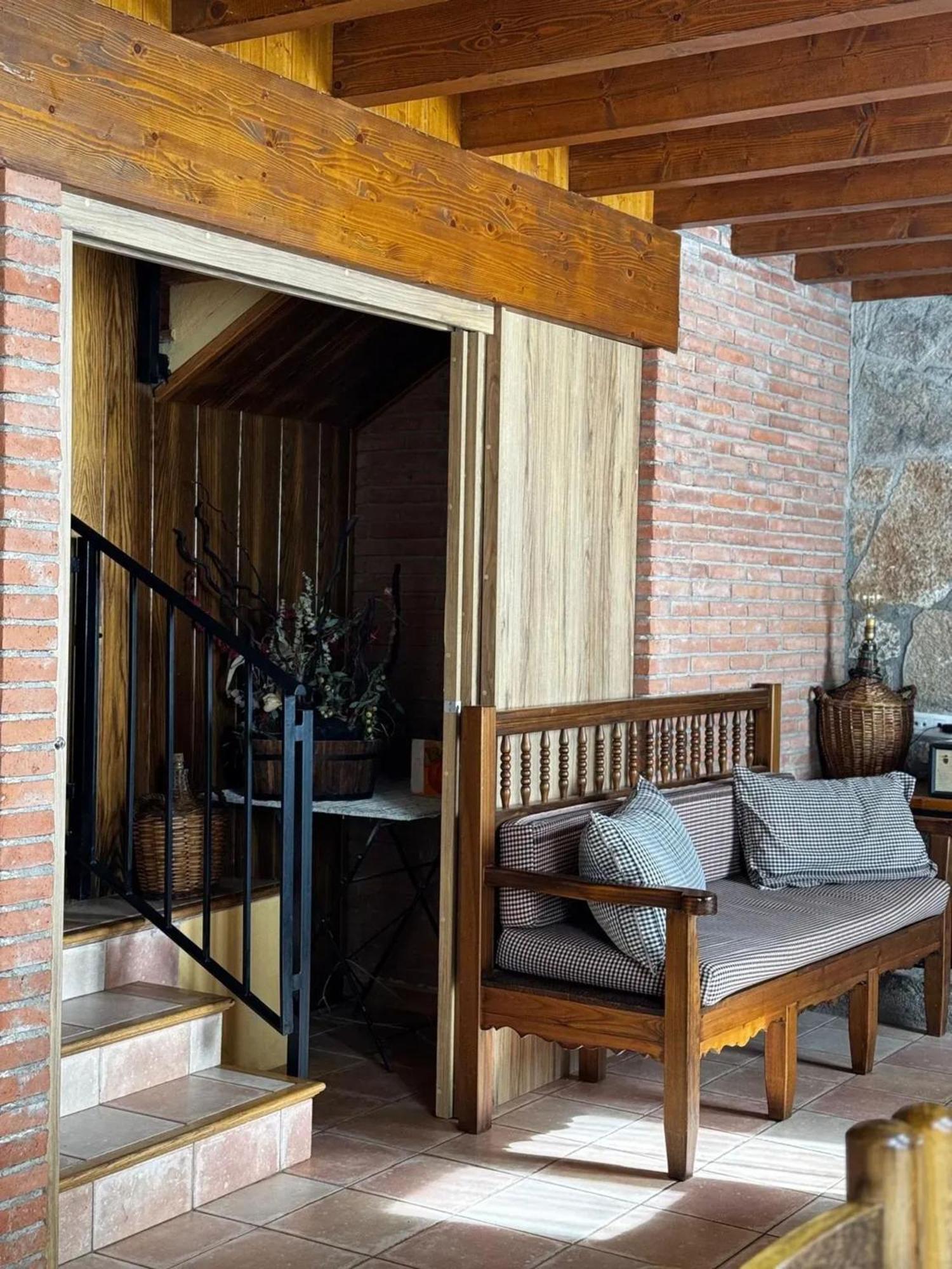 Spacious House In Ogassa With Terrace And Bbq Esterno foto
